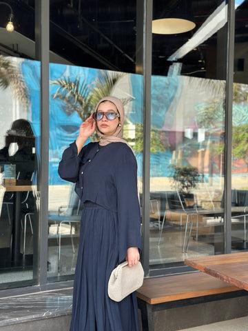 Luna Navy Blue